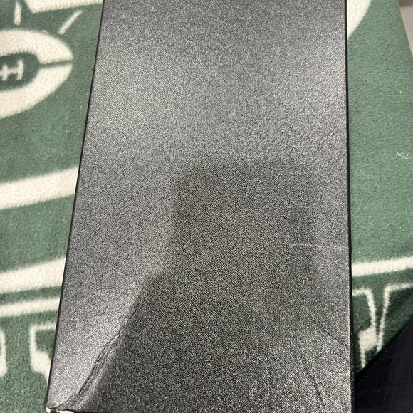 CHANEL Black Shoe box - Picture 2 of 3